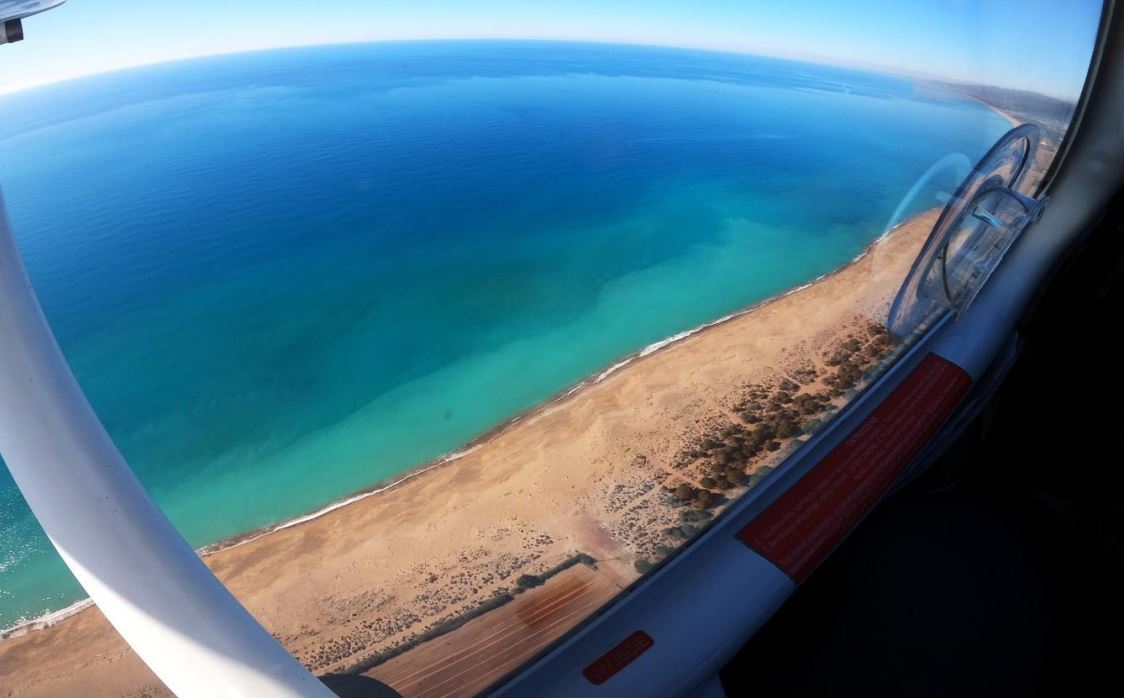 Slider Background Image: